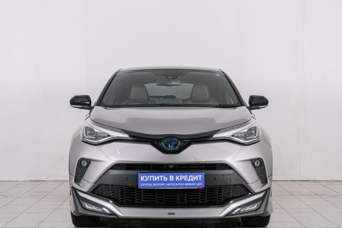 Toyota C-HR I Рестайлинг с пробегом 2019 года, цена 2 299 000 рублей, 117000 км, внедорожник, Автокод Объявления