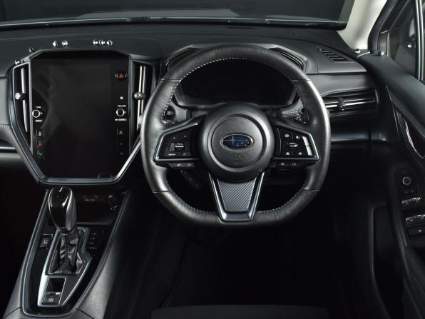 Subaru Levorg II с пробегом 2021 года, цена 2 174 995 рублей, 140000 км, универсал, Автокод Объявления
