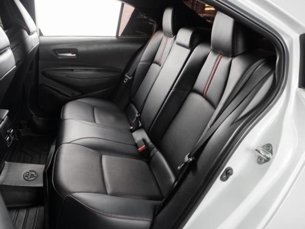 Toyota Levin XII (E210) с пробегом 2020 года, цена 1 939 000 рублей, 45092 км, седан, Автокод Объявления