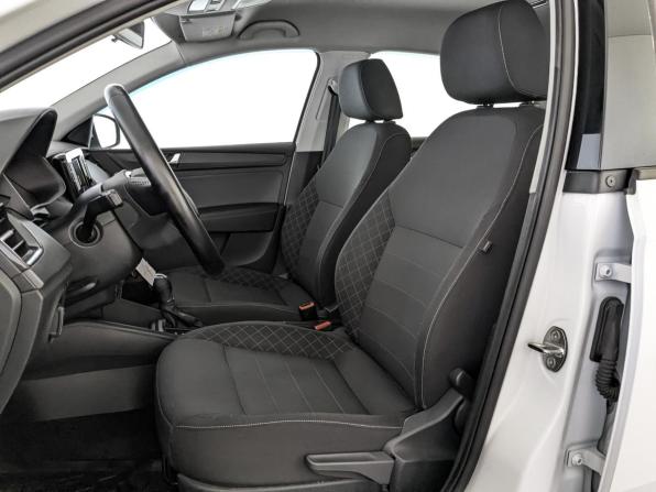 Skoda Rapid II с пробегом 2021 года, цена 1 335 000 рублей, 143545 км, лифтбек, Автокод Объявления