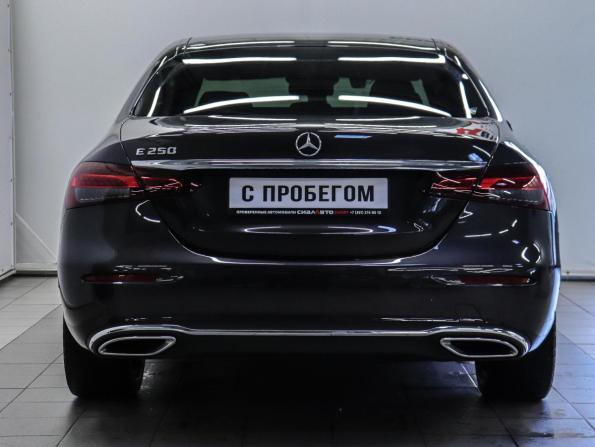 Mercedes-Benz E-Класс V (W213 S213 C238) Рестайлинг с пробегом 2021 года, цена 4 350 000 рублей, 52121 км, седан, Автокод Объявления