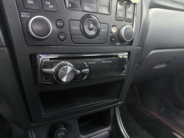 Nissan Almera II (N16) Рестайлинг с пробегом 2005 года, цена 399 000 рублей, 253446 км, хэтчбек, Автокод Объявления