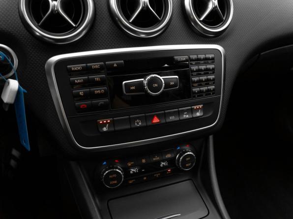 Mercedes-Benz A-Класс III (W176) с пробегом 2013 года, цена 1 680 000 рублей, 74840 км, хэтчбек, Автокод Объявления