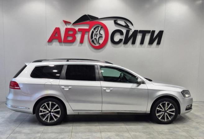 Volkswagen Passat B7 с пробегом 2011 года, цена 900 000 рублей, 120000 км, универсал, Автокод Объявления