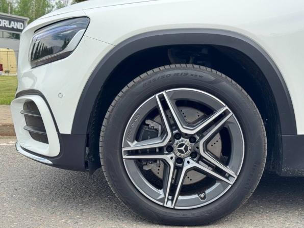 Mercedes-Benz GLB I (X247) Рестайлинг с пробегом 2024 года, цена 6 250 000 рублей, 4980 км, внедорожник, Автокод Объявления