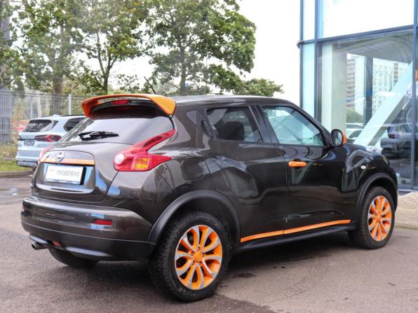 Nissan Juke I с пробегом 2013 года, цена 1 034 000 рублей, 130255 км, внедорожник, Автокод Объявления