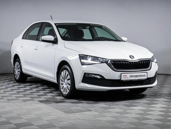 Skoda Rapid II с пробегом 2021 года, цена 1 635 000 рублей, 86148 км, лифтбек, Автокод Объявления