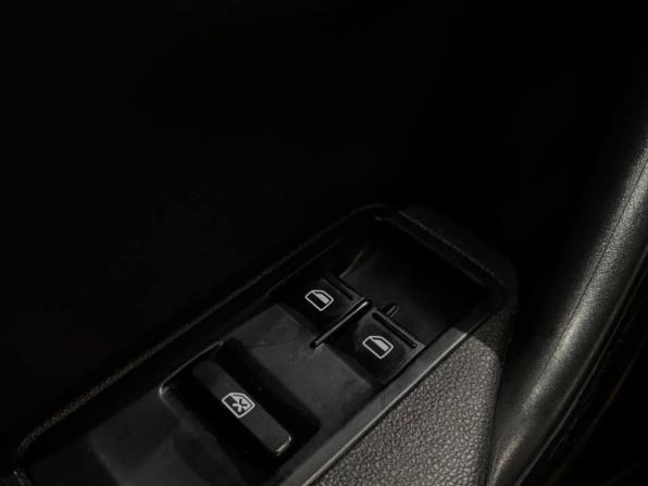 Volkswagen Polo V с пробегом 2014 года, цена 611 000 рублей, 162356 км, седан, Автокод Объявления
