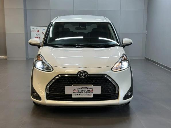 Toyota Sienta II Рестайлинг с пробегом 2020 года, цена 1 677 000 рублей, 32000 км, минивэн, Автокод Объявления