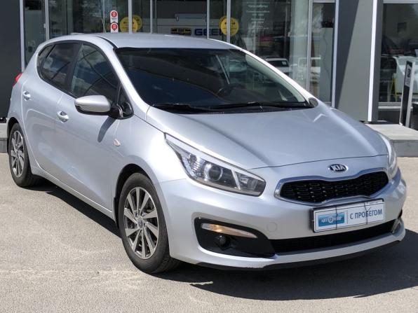 Kia Ceed II Рестайлинг с пробегом 2016 года, цена 1 024 500 рублей, 163653 км, хэтчбек, Автокод Объявления