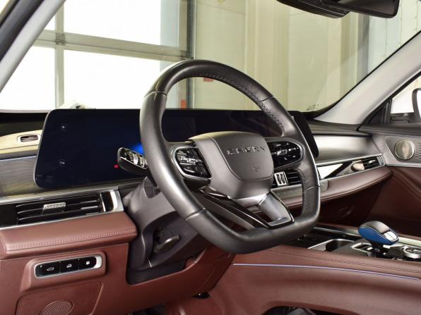 Chery Tiggo 8 Pro Plug-in Hybrid с пробегом 2023 года, цена 2 499 999 рублей, 30722 км, внедорожник, Автокод Объявления