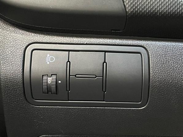 Hyundai Solaris I с пробегом 2013 года, цена 750 000 рублей, 179000 км, седан, Автокод Объявления