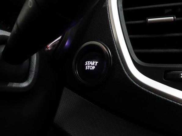 Lada (ВАЗ) Vesta I Рестайлинг (NG) с пробегом 2024 года, цена 1 420 000 рублей, 27409 км, седан, Автокод Объявления