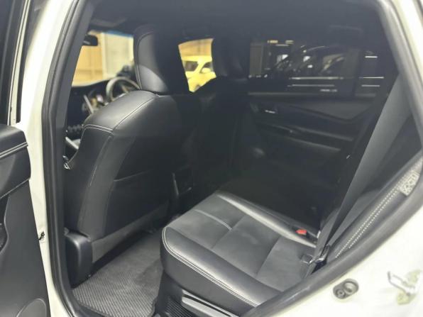 Toyota Harrier III (XU60) Рестайлинг с пробегом 2018 года, цена 3 347 000 рублей, 40155 км, внедорожник, Автокод Объявления