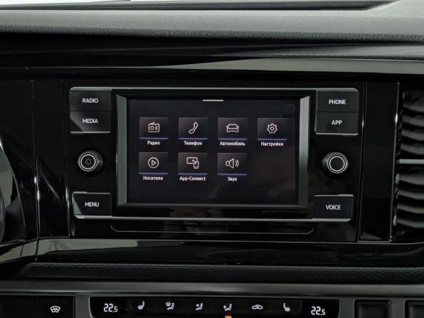 Volkswagen Multivan T6 Рестайлинг с пробегом 2021 года, цена 6 195 000 рублей, 68484 км, минивэн, Автокод Объявления