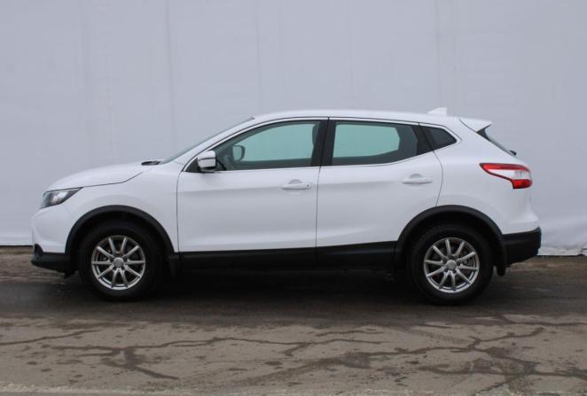 Nissan Qashqai II с пробегом 2017 года, цена 1 770 000 рублей, 71835 км, внедорожник, Автокод Объявления