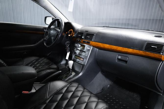 Toyota Avensis II Рестайлинг с пробегом 2008 года, цена 890 000 рублей, 462815 км, седан, Автокод Объявления