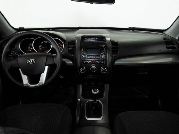 Kia Sorento II с пробегом 2011 года, цена 1 078 000 рублей, 241000 км, внедорожник, Автокод Объявления