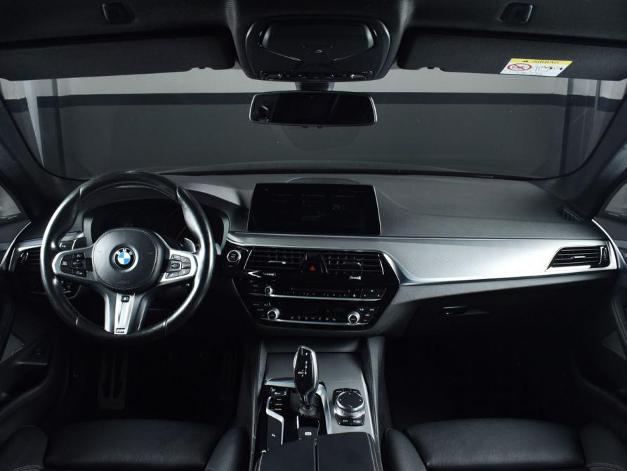 BMW 5 серии VII (G30/G31/G38) Кемерово  - изображение 9