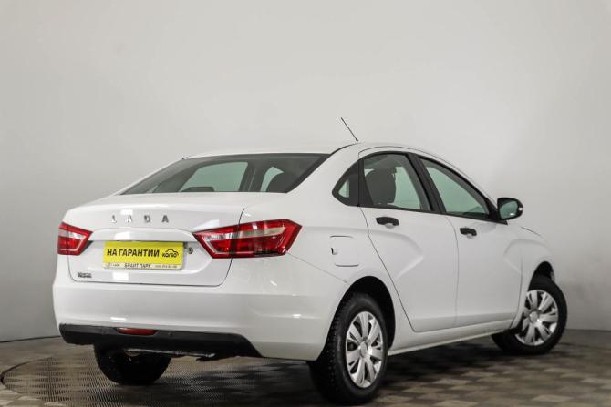 Lada (ВАЗ) Vesta I с пробегом 2017 года, цена 699 000 рублей, 125000 км, седан, Автокод Объявления
