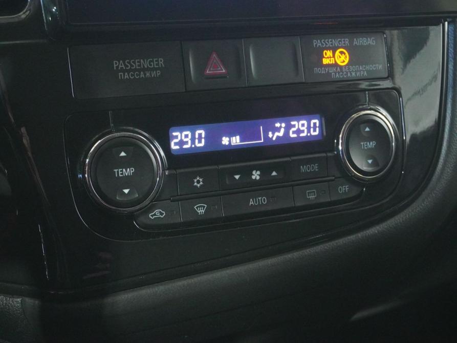 Mitsubishi Outlander III Рестайлинг 2 Вологда  - изображение 13