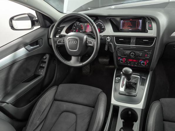 Audi A4 IV (B8) с пробегом 2011 года, цена 899 000 рублей, 317900 км, седан, Автокод Объявления