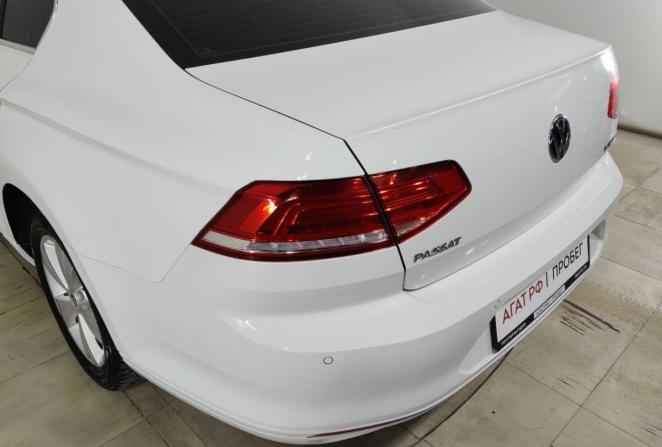 Volkswagen Passat B8 с пробегом 2017 года, цена 1 580 000 рублей, 279300 км, седан, Автокод Объявления