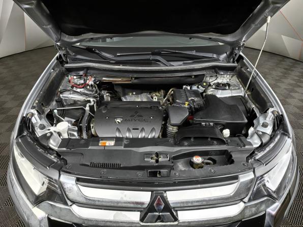 Mitsubishi Outlander III Рестайлинг 2 с пробегом 2016 года, цена 1 839 000 рублей, 152783 км, внедорожник, Автокод Объявления