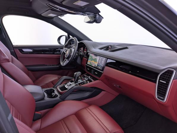 Porsche Cayenne III с пробегом 2019 года, цена 7 382 500 рублей, 106500 км, внедорожник, Автокод Объявления