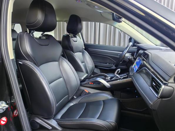 Geely Atlas Pro с пробегом 2024 года, цена 1 999 000 рублей, 61865 км, внедорожник, Автокод Объявления