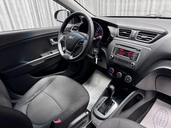 Kia Rio III Рестайлинг с пробегом 2015 года, цена 1 157 000 рублей, 108929 км, хэтчбек, Автокод Объявления