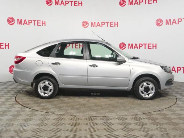 Lada (ВАЗ) Granta I Рестайлинг с пробегом 2019 года, цена 579 000 рублей, 125966 км, лифтбек, Автокод Объявления