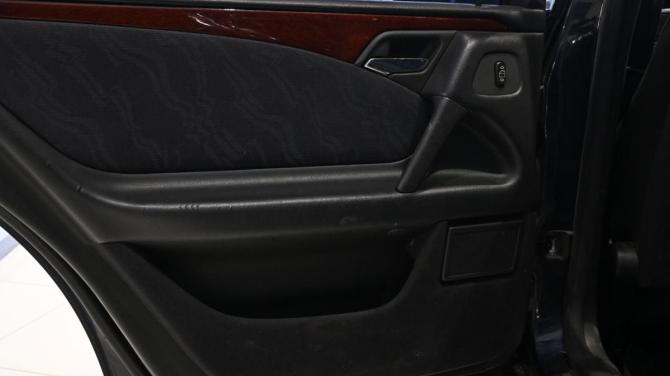 Mercedes-Benz E-Класс II (W210 S210) с пробегом 1998 года, цена 675 000 рублей, 479000 км, универсал, Автокод Объявления
