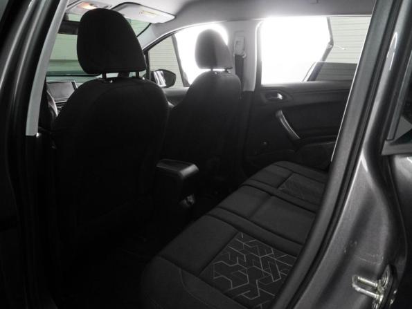 Peugeot 2008 I с пробегом 2014 года, цена 799 000 рублей, 109053 км, внедорожник, Автокод Объявления