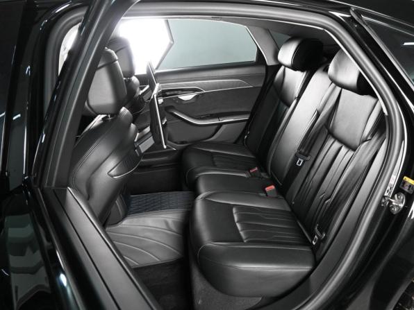 Audi A8 IV (D5) с пробегом 2018 года, цена 5 119 000 рублей, 123833 км, седан, Автокод Объявления