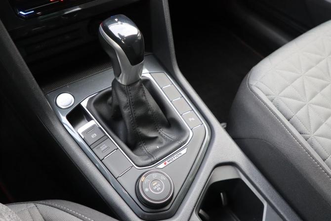 Volkswagen Tiguan II Рестайлинг с пробегом 2021 года, цена 3 090 000 рублей, 100224 км, внедорожник, Автокод Объявления