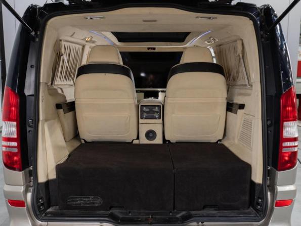 Mercedes-Benz Viano I (W639) Рестайлинг с пробегом 2014 года, цена 2 300 000 рублей, 174857 км, минивэн, Автокод Объявления