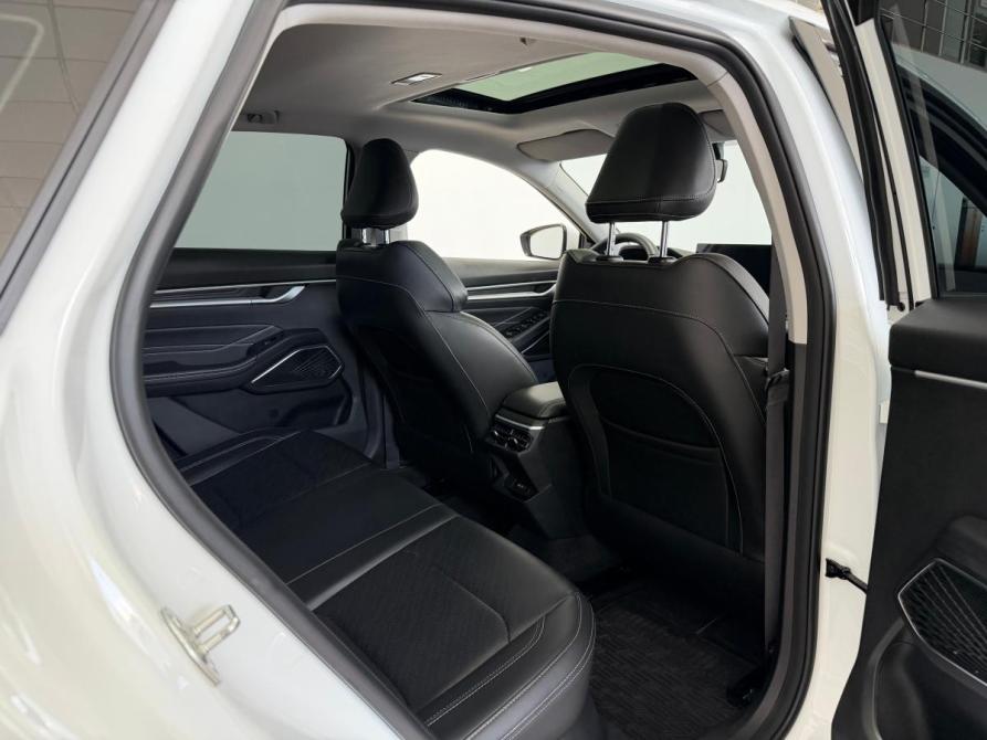 Geely Emgrand II Новороссийск  - изображение 15