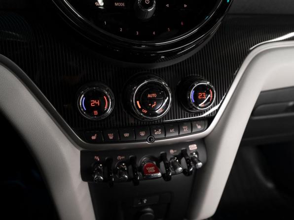Mini Countryman II Рестайлинг с пробегом 2022 года, цена 4 900 000 рублей, 13406 км, внедорожник, Автокод Объявления