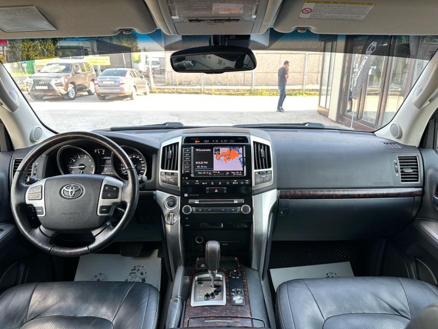Toyota Land Cruiser 200 Series Рестайлинг 1 Пермь  - изображение 19