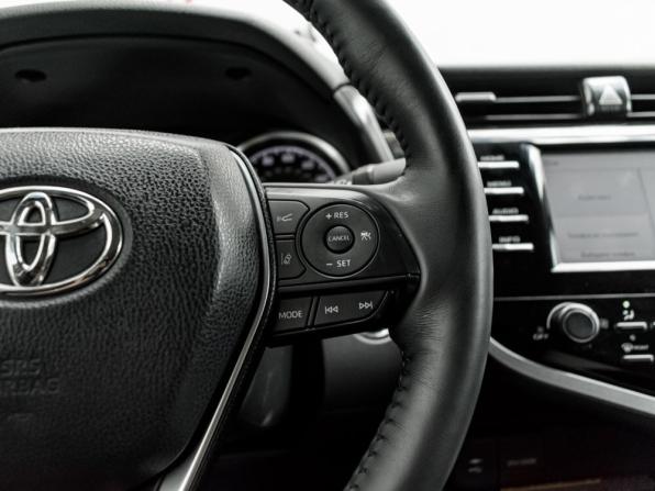 Toyota Camry VIII (XV70) с пробегом 2018 года, цена 2 450 000 рублей, 117753 км, седан, Автокод Объявления