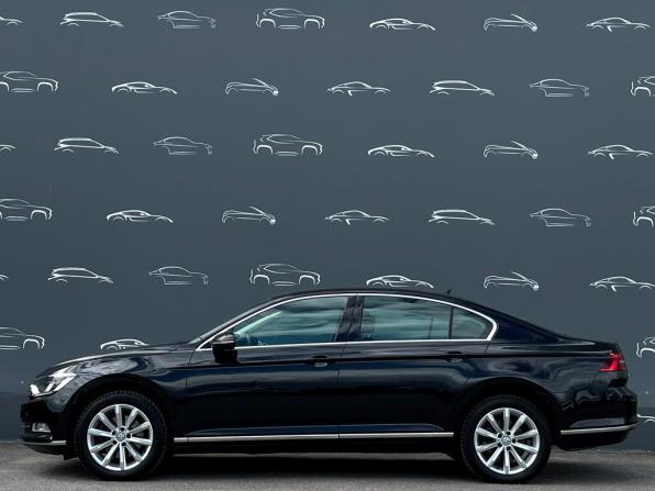 Volkswagen Passat B8 с пробегом 2019 года, цена 2 297 500 рублей, 100454 км, седан, Автокод Объявления