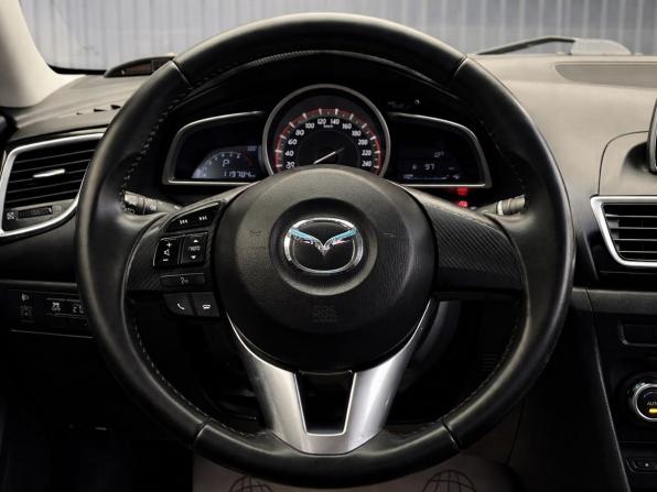 Mazda 3 III (BM) с пробегом 2014 года, цена 1 347 000 рублей, 119784 км, седан, Автокод Объявления