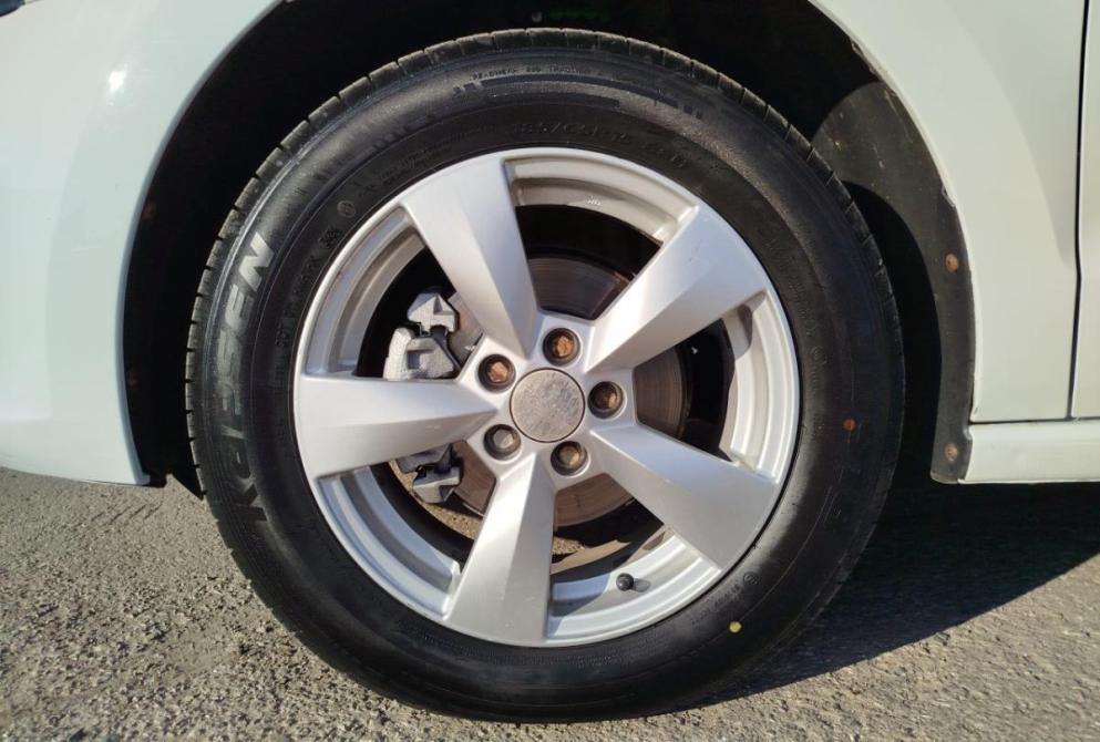 Volkswagen Polo V Саратов  - изображение 10