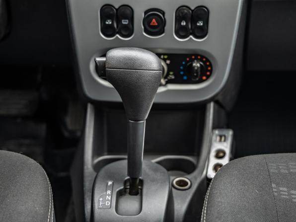 Renault Sandero I с пробегом 2012 года, цена 718 000 рублей, 183155 км, хэтчбек, Автокод Объявления