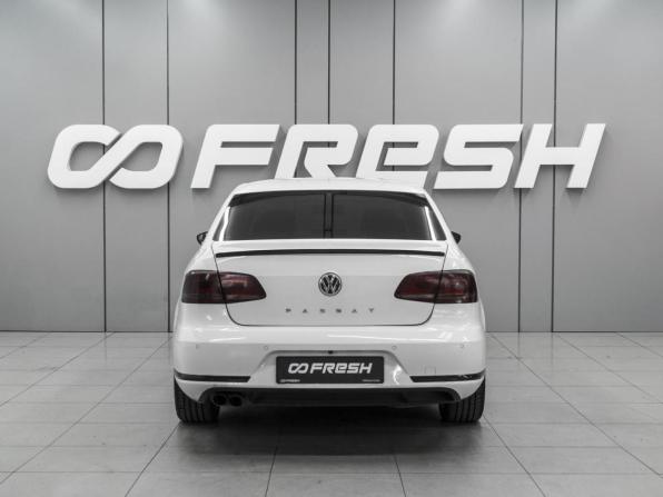 Volkswagen Passat B7 с пробегом 2013 года, цена 1 530 000 рублей, 228373 км, седан, Автокод Объявления