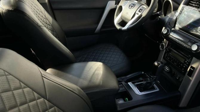Toyota Land Cruiser Prado 150 Series с пробегом 2010 года, цена 2 500 000 рублей, 231550 км, внедорожник, Автокод Объявления