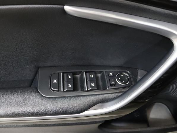Kia Ceed III с пробегом 2019 года, цена 1 700 000 рублей, 95560 км, универсал, Автокод Объявления
