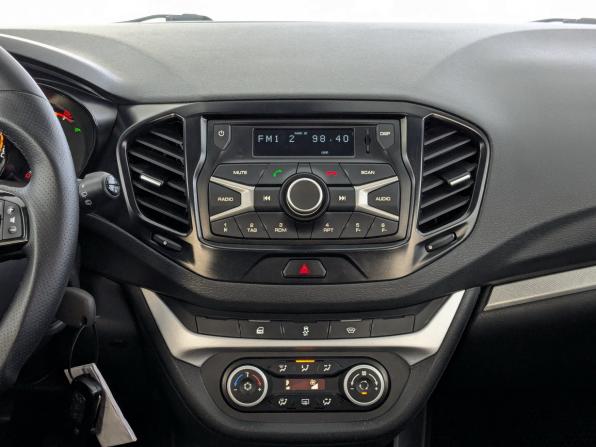 Lada (ВАЗ) Vesta I с пробегом 2019 года, цена 1 050 000 рублей, 52542 км, универсал, Автокод Объявления