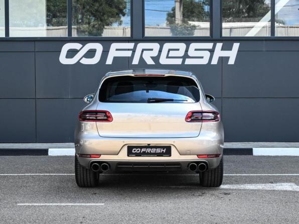 Porsche Macan I с пробегом 2015 года, цена 2 469 000 рублей, 109078 км, внедорожник, Автокод Объявления